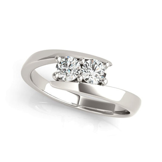 Size: 3.5 - 14k White Gold Round Two Stone Common Prong Diamond Ring (1/2 cttw)