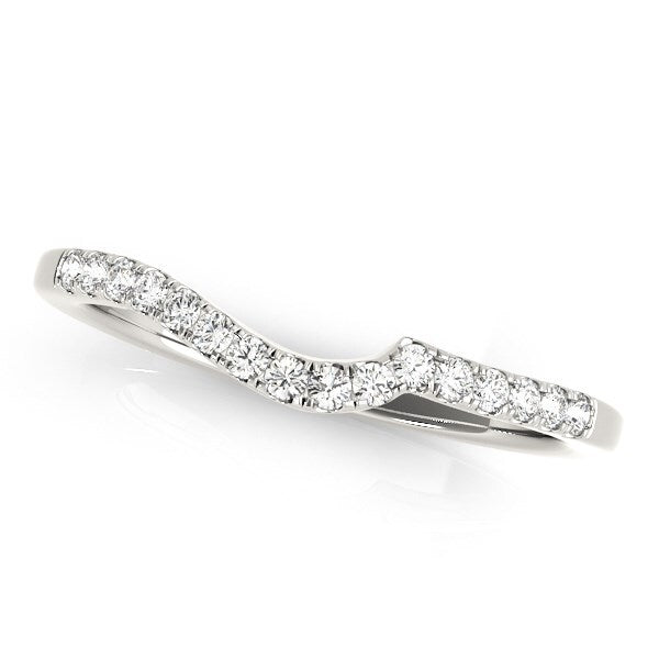 Size: 4.5 - 14k White Gold Curved Style Pave Diamond Wedding Ring (1/6 cttw)