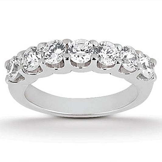 Size: 5.5 - 14k White Gold Diamond Scalloped Shared U Prong Setting Wedding Ring Band