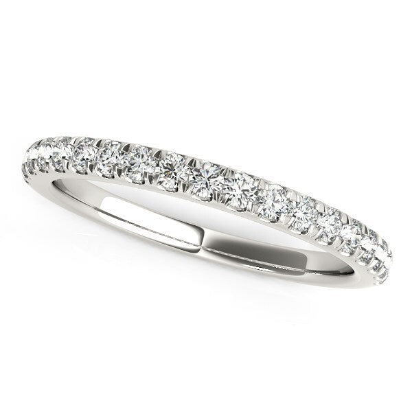 Size: 3.5 - 14k White Gold Pave Set Diamond Wedding Ring (1/4 cttw)