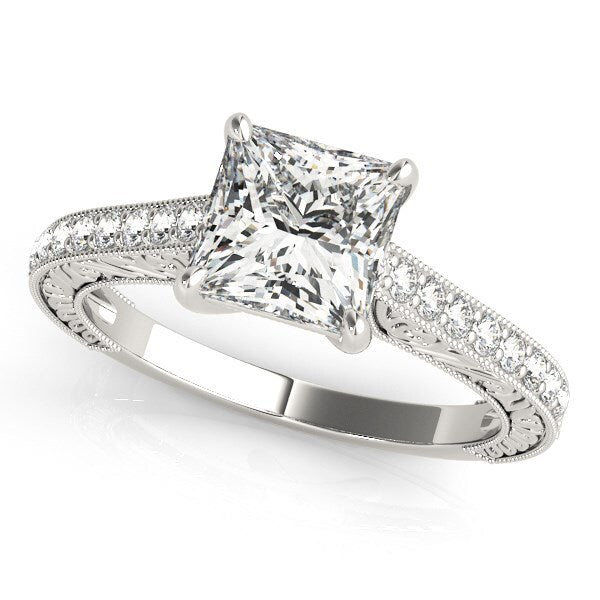 Size: 4 - 14k White Gold Princess Cut Diamond Engagement Ring (1 1/4 cttw)