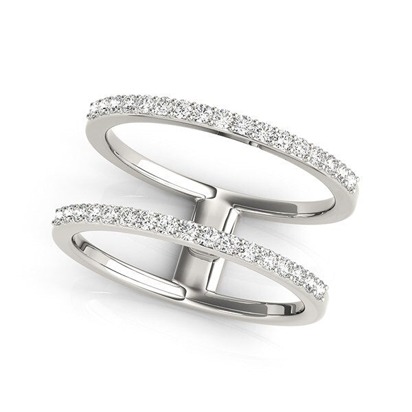 Size: 4.5 - 14k White Gold Dual Band Design Ring with Diamonds (1/3 cttw)