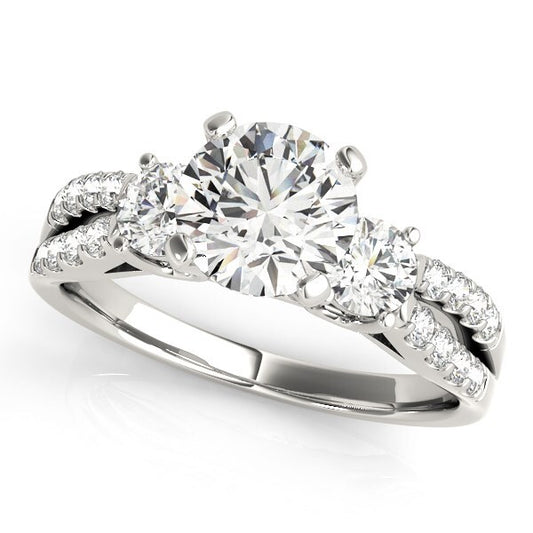 Size: 4 - 14k White Gold Split Shank 3 Stone Round Diamond Engagement Ring (2 cttw)