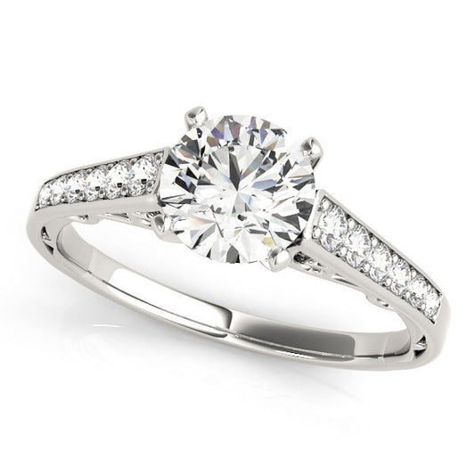 Size: 4 - 14k White Gold Cathedral Design Diamond Engagement Ring (1 1/4 cttw)