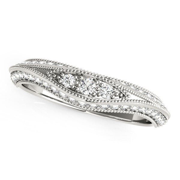 Size: 3.5 - 14k White Gold Curved Antique Style Diamond Wedding Ring (1/3 cttw)