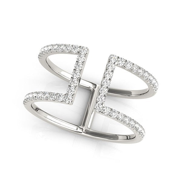 Size: 4.5 - 14k White Gold Modern Dual Band Style Diamond Ring (1/2 cttw)