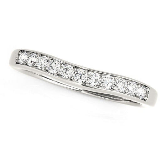 Size: 3.5 - 14k White Gold Curved Diamond Wedding Band (1/4 cttw)