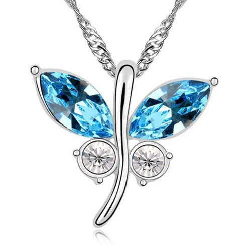 Stylish Flying Butterfly Austrian Crystal Pendant Necklace - Aquamarine