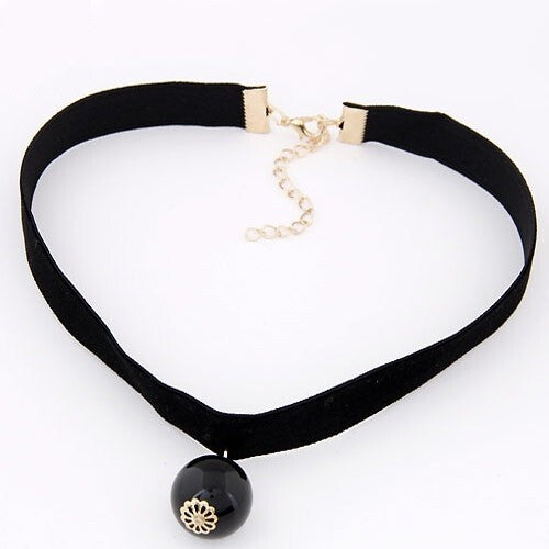 Fashion Design Pearl Pendant Cloth Necklace - Black