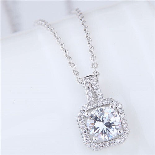 Delicate Shining Cubic Zirconia Inlaid Square Pendant Design Fashion Statement Necklace