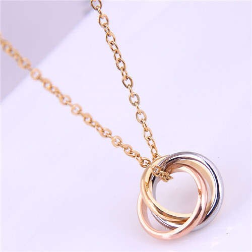 Fashion Jewelry Wholesale Three Colors Circles Combo Pendant Unique Design Necklace