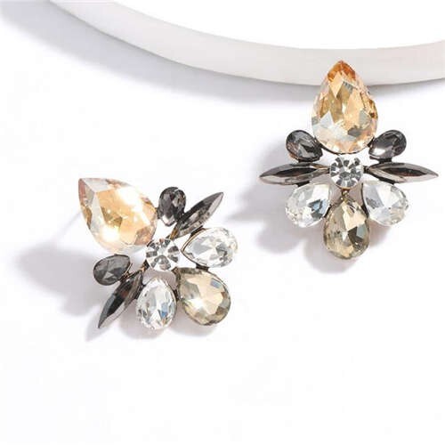 Splendid Rhinestone Floral Pattern High Fashion Women Statement Earrings - Champagne